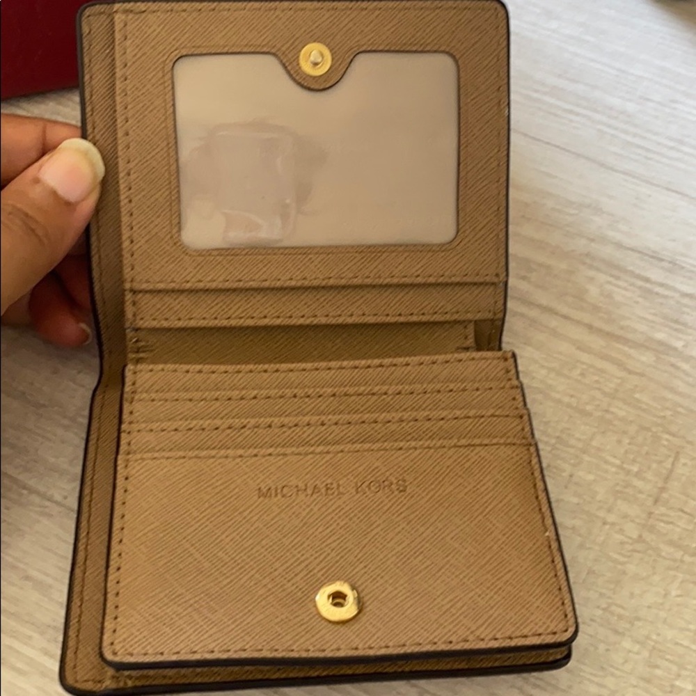 MK Red Bag And Wallet - Picture 12 of 16